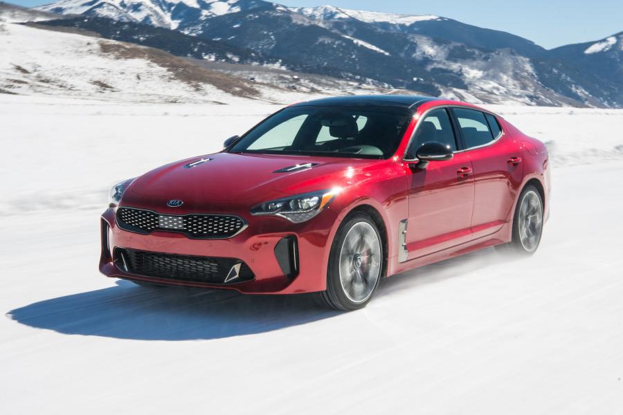  Kia Stinger GT AWD (CK) 2017 года  (NA) (фото 24 из 42)